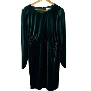 Calvin Klein Green Velvet 3/4 Length Sleeve Ruched Sheath Dress